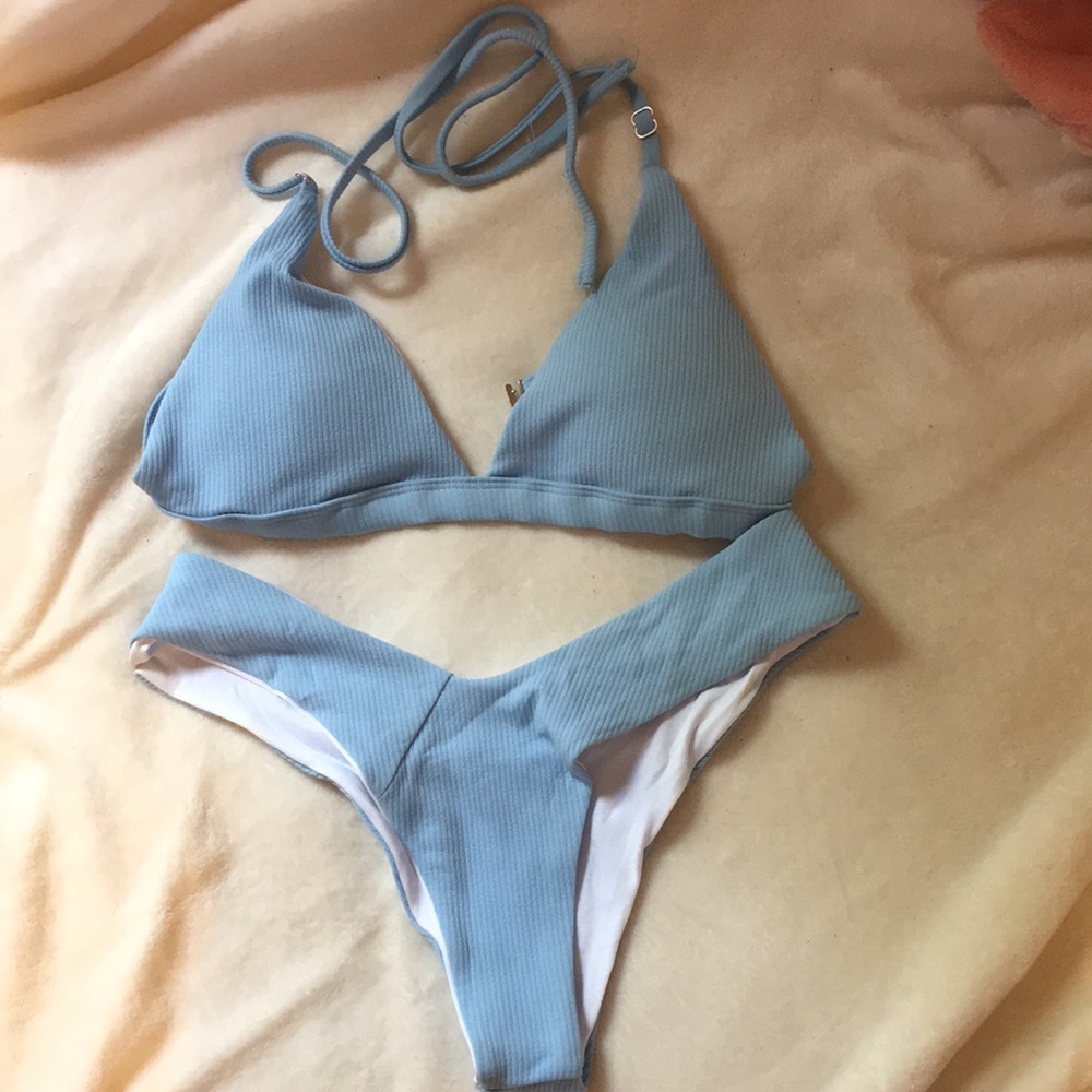 Bathing suit